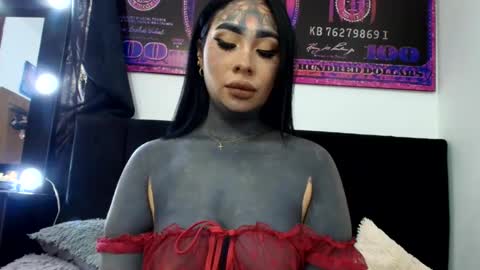 Snapshot of black_eyestattoo chatting on 22, 5, 2026 karenth soto online show from 22, 5, 2026