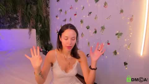 Jenny online show from 13, 5, 2026