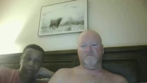 Snapshot of black_n_white4 chatting on 17, 1, 2025 black_n_white4 online show from 17, 1, 2025