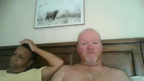 Snapshot of black_n_white4 chatting on 22, 2, 2025 black_n_white4 online show from 22, 2, 2025