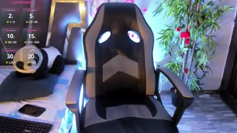 B L A C K  R O S E  online show from 12, 11, 2025