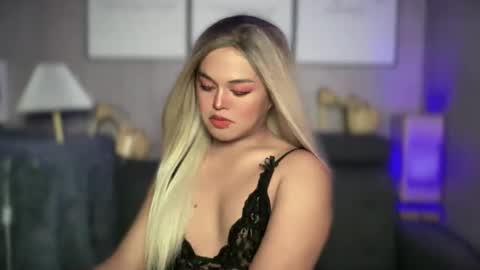 blackbarbiechantalxvx online show from 4, 3, 2025