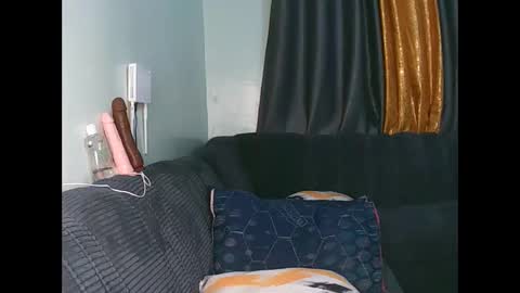 Snapshot of blackbigboobys chatting on 10, 1, 2026 candy online show from 10, 1, 2026