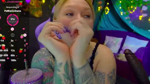 Snapshot of blackedbarbie chatting on 1, 6, 2026 Alice online show from 1, 6, 2026