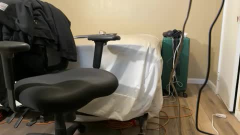 Snapshot of blackjag107 chatting on 13, 11, 2025 blackjag107 online show from 13, 11, 2025