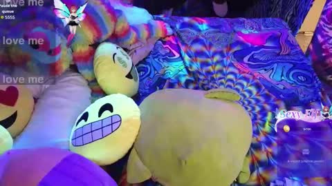 blacklightparty69 online show from 18, 1, 2026