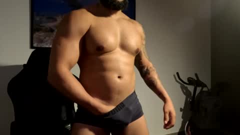 Snapshot of blackmacauly chatting on 29, 10, 2025 Macauly online show from 29, 10, 2025