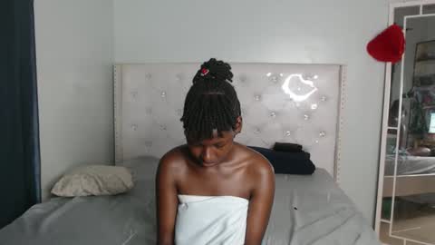 Cleo online show from 12, 2, 2026