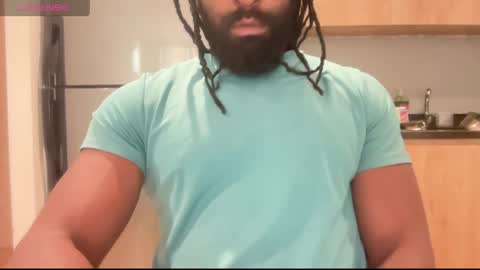 blackmuscles77 online show from 8, 4, 2026