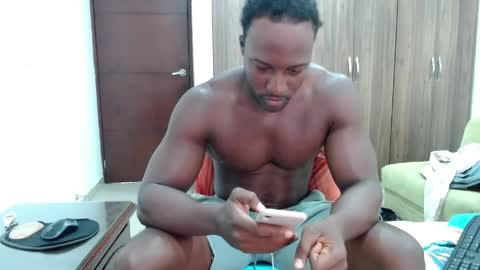 Snapshot of blacknikes chatting on 8, 6, 2026 Twtter 1MikeBeckford Onlyfns beckfordmike online show from 8, 6, 2026
