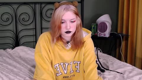 blacky_tea online show from 12, 12, 2024