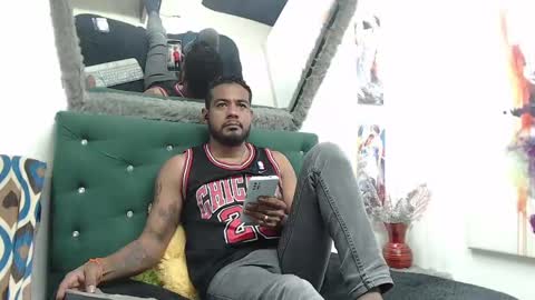 Snapshot of blade_foxx chatting on 10, 1, 2025 Richard online show from 10, 1, 2025