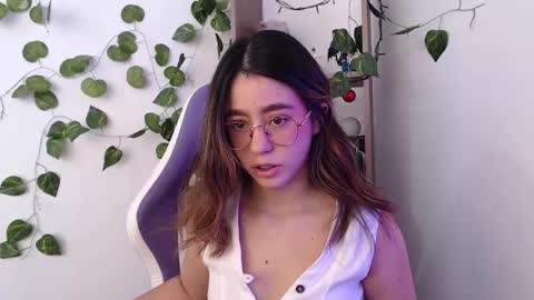   online show from 27, 1, 2025