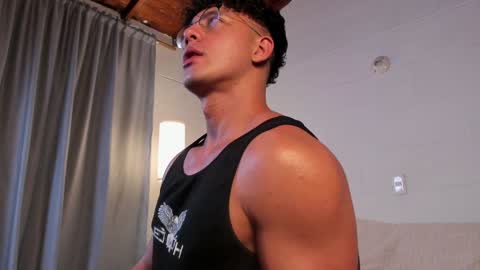 Snapshot of blake_levi chatting on 19, 12, 2024 Blake Levi Independent Model online show from 19, 12, 2024