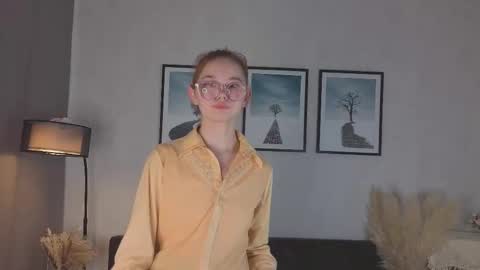 Eliza online show from 18, 10, 2025
