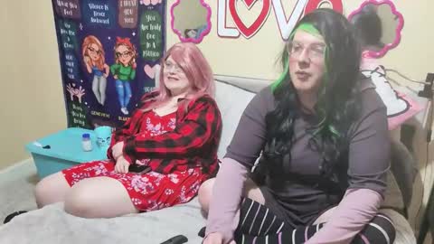 Snapshot of blakelytgirl chatting on 5, 2, 2026 Blakely Morningstar online show from 5, 2, 2026