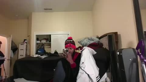 Blackjag00 online show from 2, 2, 2025