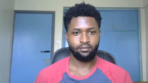 Snapshot of blakmoufaka chatting on 14, 10, 2025 blakmoufaka online show from 14, 10, 2025