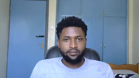 Snapshot of blakmoufaka chatting on 15, 10, 2025 blakmoufaka online show from 15, 10, 2025