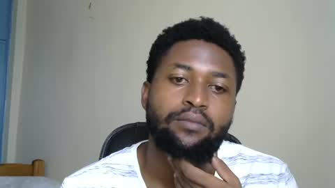 Snapshot of blakmoufaka chatting on 26, 10, 2025 blakmoufaka online show from 26, 10, 2025