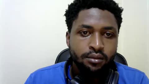 Snapshot of blakmoufaka chatting on 19, 11, 2025 blakmoufaka online show from 19, 11, 2025