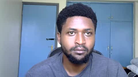 Snapshot of blakmoufaka chatting on 23, 11, 2025 blakmoufaka online show from 23, 11, 2025