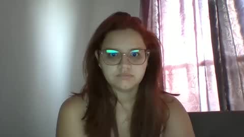 Snapshot of blanquita102530 chatting on 28, 9, 2025 Lary online show from 28, 9, 2025