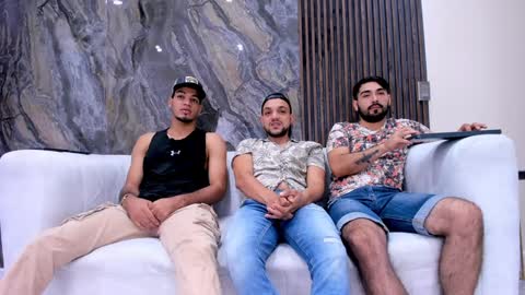 Snapshot of bless_my_neighbor chatting on 15, 1, 2025 The Best Models online show from 15, 1, 2025