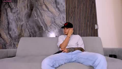 Snapshot of bless_my_neighbor chatting on 21, 2, 2025 The Best Models online show from 21, 2, 2025