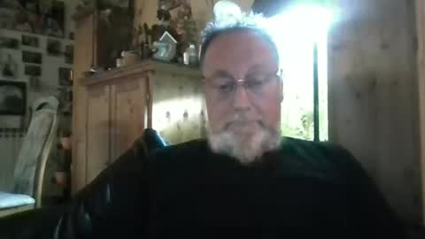 Snapshot of blindsurfer780299 chatting on 24, 9, 2025 blindsurfer780299 online show from 24, 9, 2025