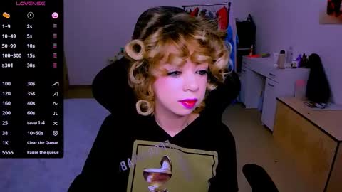 Nicole online show from 3, 2, 2026