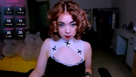 Snapshot of blinkofeyess chatting on 24, 7, 2026 Nicole online show from 24, 7, 2026