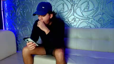 Snapshot of blinspot_red chatting on 29, 11, 2025 blinspot_red online show from 29, 11, 2025