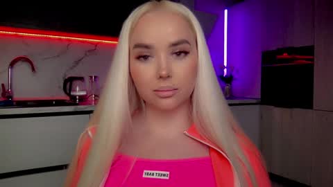 Lana online show from 20, 1, 2025