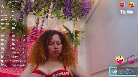 Snapshot of blonde_squirt_ chatting on 9, 1, 2026 blonde_squirt_ online show from 9, 1, 2026