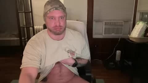 Snapshot of blondebluebear chatting on 9, 1, 2025 blondebluebear online show from 9, 1, 2025