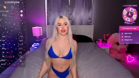 Snapshot of blondeprincess7 chatting on 4, 2, 2025 Blondeprincess online show from 4, 2, 2025