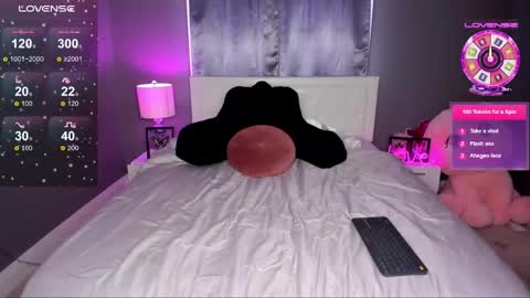 Snapshot of blondeprincess7 chatting on 26, 10, 2025 Blondeprincess online show from 26, 10, 2025