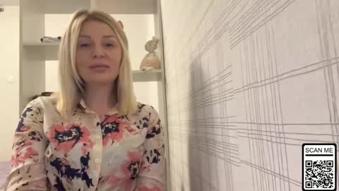 blondie_xoxoxo online show from 10, 11, 2025