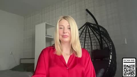 blondie_xoxoxo online show from 19, 5, 2026