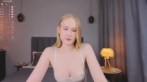 Mia online show from 27, 2, 2025