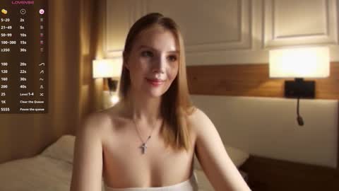 Snapshot of blondoll chatting on 5, 3, 2026 blondoll online show from 5, 3, 2026