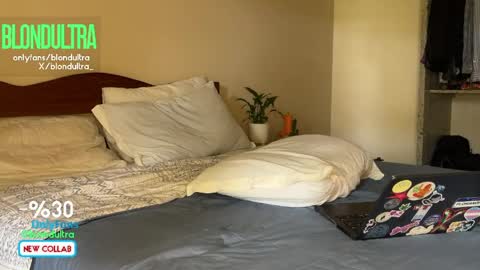 Snapshot of blondultra chatting on 29, 5, 2026 blondultra online show from 29, 5, 2026