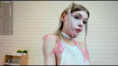 Snapshot of blondy_fina chatting on 24, 2, 2026 blondy_fina online show from 24, 2, 2026