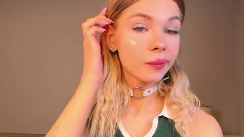 blondy_fina online show from 17, 5, 2026