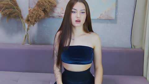 Juliana online show from 31, 12, 2024