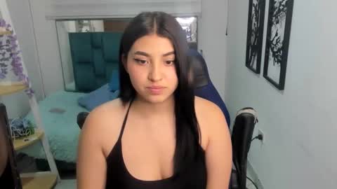 Snapshot of bloom_winxx chatting on 8, 2, 2026 bloom_winxx online show from 8, 2, 2026