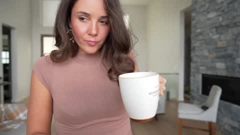 Emma Bloom online show from 8, 12, 2024