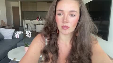 Snapshot of bloomyogi chatting on 24, 5, 2026 Emma Bloom online show from 24, 5, 2026