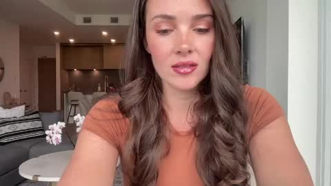 Snapshot of bloomyogi chatting on 7, 6, 2026 Emma Bloom online show from 7, 6, 2026